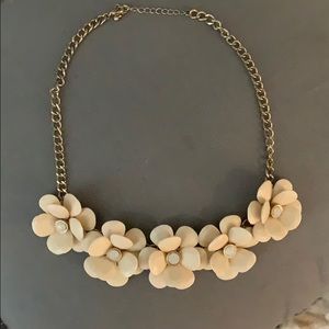 Flower necklace